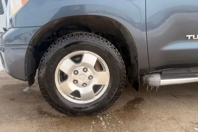 2010 Toyota Tundra 4WD Double Cab 146' 4.6L SR5 - Photo 10