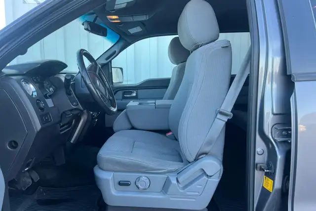 2014 Ford F-150 4WD SuperCrew 145' XLT - Photo 12