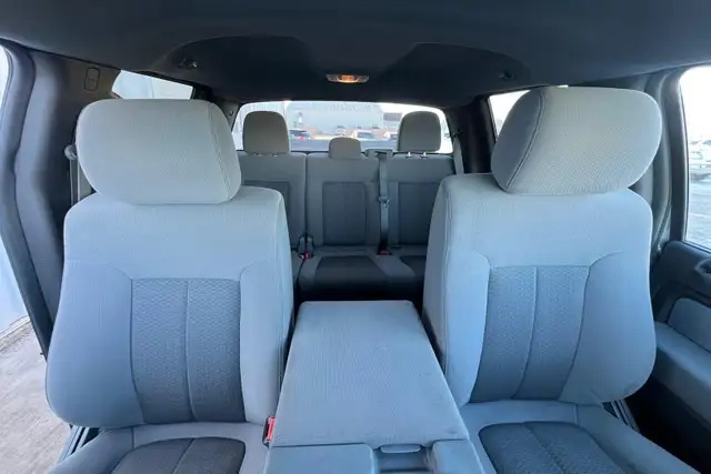 2014 Ford F-150 4WD SuperCrew 145' XLT - Photo 15
