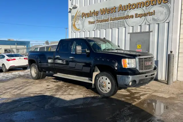 2008 GMC Sierra 3500HD 4WD Crew Cab 167' DRW SLT - Photo 3