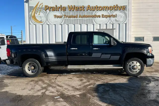2008 GMC Sierra 3500HD 4WD Crew Cab 167' DRW SLT - Photo 4