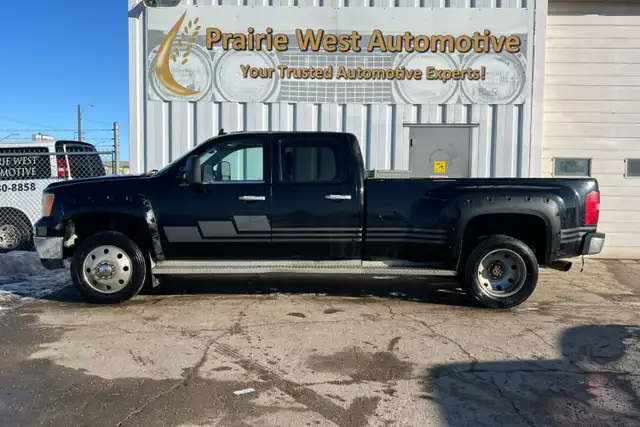2008 GMC Sierra 3500HD 4WD Crew Cab 167' DRW SLT - Photo 5