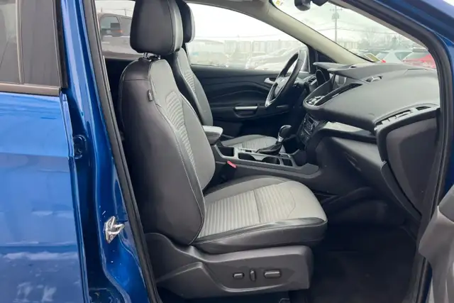 2017 Ford Escape 4WD 4dr Titanium - Photo 12