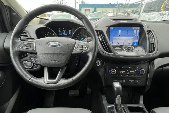 2017 Ford Escape 4WD 4dr Titanium - Photo 19