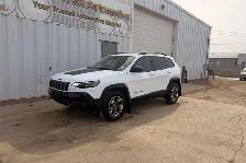 2019 Jeep Cherokee Trailhawk 4x4 - Photo 9