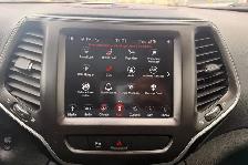 2019 Jeep Cherokee Trailhawk 4x4 - Photo 24