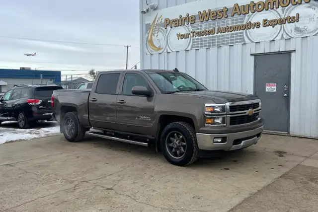 2015 Chevrolet Silverado 1500 4WD Crew Cab 143.5' LT w/1LT - Photo 3