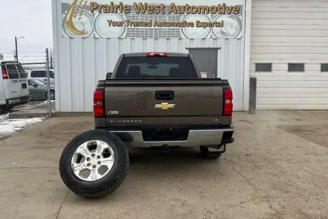 2015 Chevrolet Silverado 1500 4WD Crew Cab 143.5' LT w/1LT - Photo 10