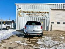 2017 Ford Explorer 4WD 4dr Limited - Photo 6