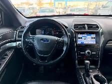 2017 Ford Explorer 4WD 4dr Limited - Photo 11