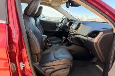 2014 Jeep Cherokee 4WD 4dr Limited - Photo 11