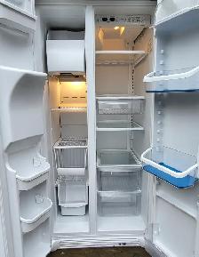 Kenmore Double Door Fridge - Very good condition - Photo 2