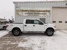 2013 Ford F-150 4WD SuperCrew 145' XLT - Photo 4