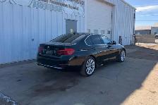 2017 BMW 3-Series 4dr Sdn 330i xDrive AWD - Photo 5