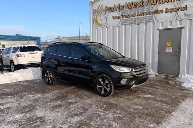2018 Ford Escape SEL 4WD - Photo 3