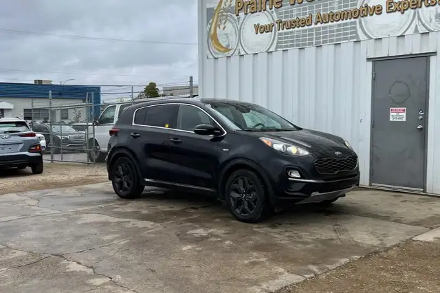 2021 Kia Sportage LX AWD - Photo 3