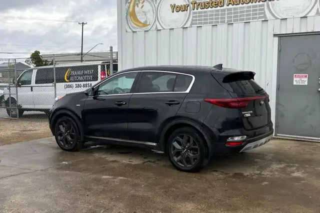 2021 Kia Sportage LX AWD - Photo 7