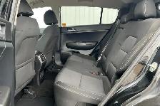 2021 Kia Sportage LX AWD - Photo 16