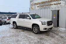 2015 GMC Yukon XL 4WD 4dr SLT - Photo 3