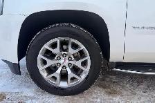 2015 GMC Yukon XL 4WD 4dr SLT - Photo 10