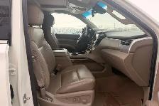 2015 GMC Yukon XL 4WD 4dr SLT - Photo 12