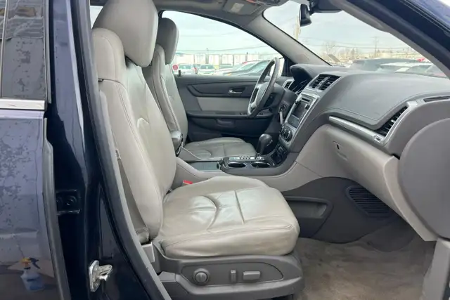 2016 GMC Acadia AWD 4dr SLT w/SLT-1 - Photo 12