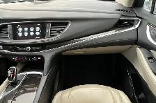 2018 Buick Enclave AWD 4dr Essence - Photo 12