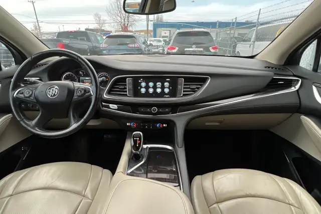 2018 Buick Enclave AWD 4dr Essence - Photo 13