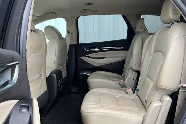 2018 Buick Enclave AWD 4dr Essence - Photo 20