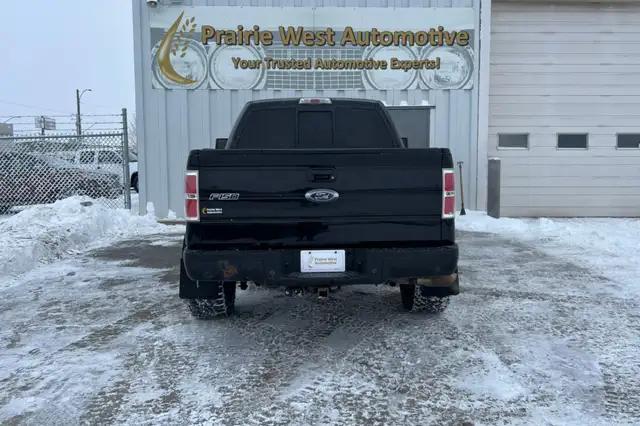 2011 Ford F-150 4WD SuperCrew 145' XLT - Photo 6