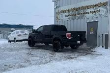 2011 Ford F-150 4WD SuperCrew 145' XLT - Photo 7