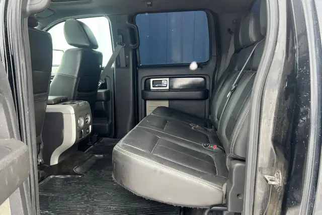 2011 Ford F-150 4WD SuperCrew 145' XLT - Photo 15