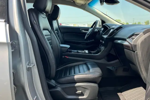 2020 Ford Edge SEL AWD - Photo 14