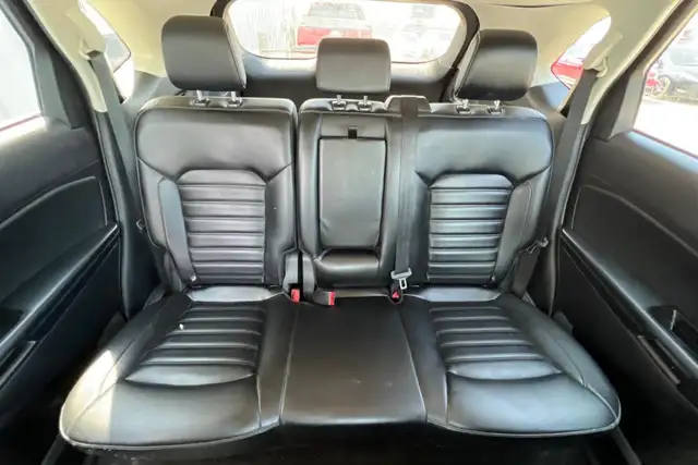 2020 Ford Edge SEL AWD - Photo 17