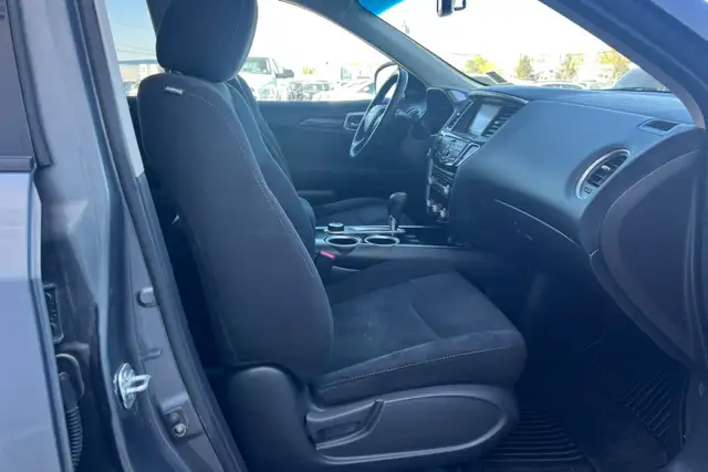 2015 Nissan Pathfinder 4WD 4dr S - Photo 12