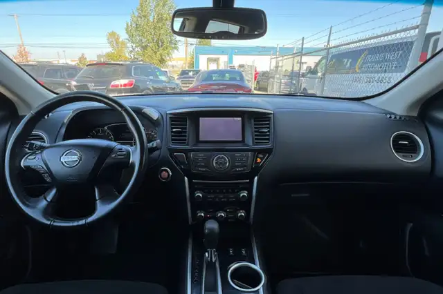 2015 Nissan Pathfinder 4WD 4dr S - Photo 17
