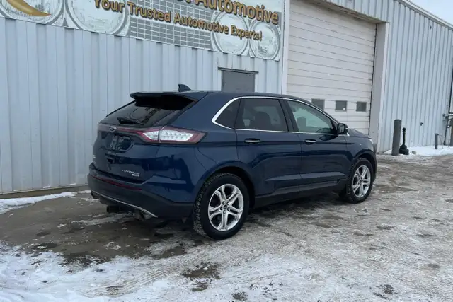 2017 Ford Edge 4dr Titanium AWD - Photo 5