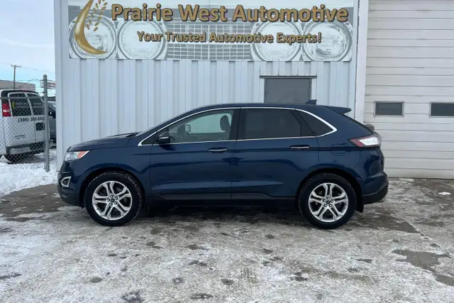 2017 Ford Edge 4dr Titanium AWD - Photo 8