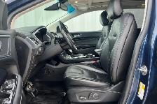 2017 Ford Edge 4dr Titanium AWD - Photo 11