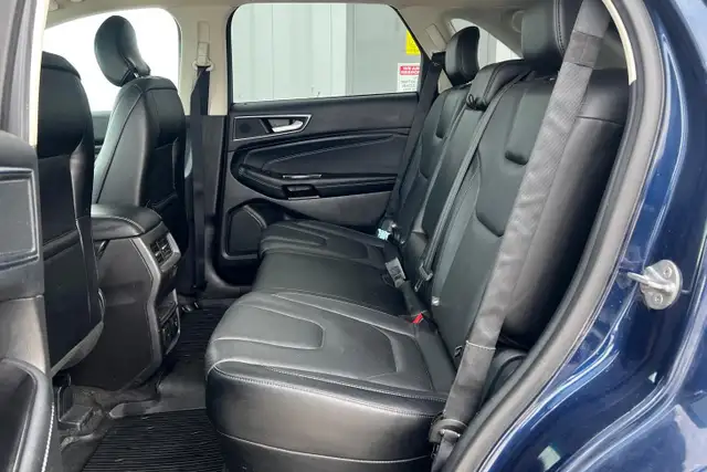 2017 Ford Edge 4dr Titanium AWD - Photo 13