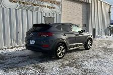 2018 Hyundai Tucson 2.0L FWD - Photo 5