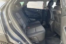 2018 Hyundai Tucson 2.0L FWD - Photo 12