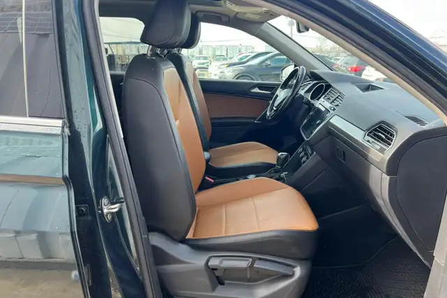 2018 Volkswagen Tiguan Comfortline 4MOTION Ltd Avail - Photo 12
