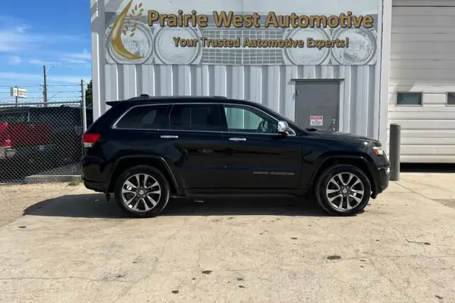 2018 Jeep Grand Cherokee Overland 4x4 - Photo 4