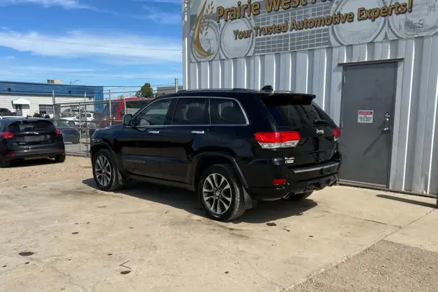 2018 Jeep Grand Cherokee Overland 4x4 - Photo 8