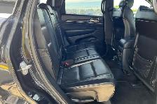 2018 Jeep Grand Cherokee Overland 4x4 - Photo 17