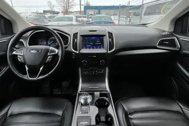 2019 Ford Edge SEL AWD - Photo 16