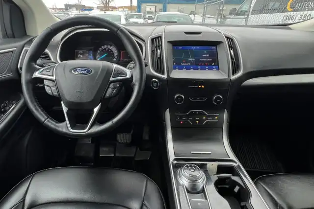 2019 Ford Edge SEL AWD - Photo 17