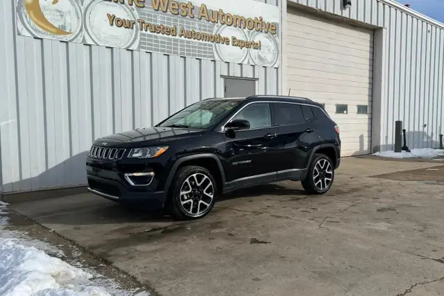 2017 Jeep Compass 4WD 4dr Limited - Photo 9