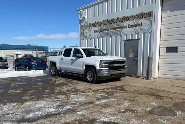 2017 Chevrolet Silverado 1500 4WD Crew Cab 143.5' LS - Photo 2
